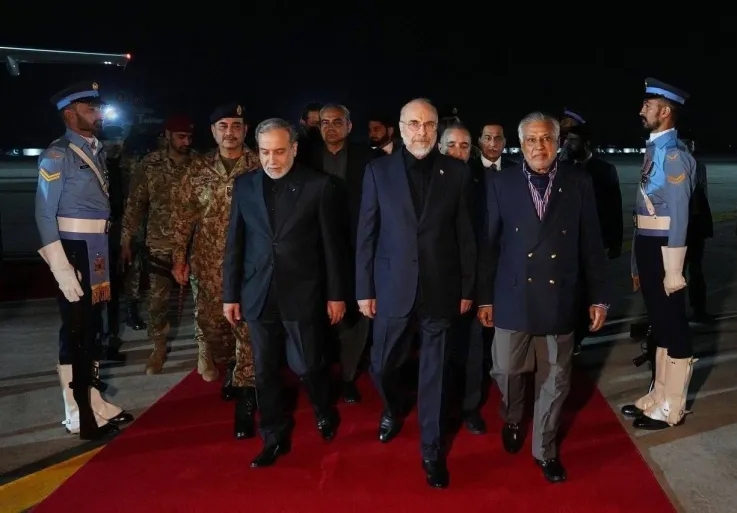 https://www.ahqafmedia.com/public/uploads/images/newsimages/maannewsimage03072026_100938_epa_69d9fb904783-1775893392_1.webp