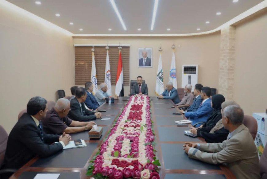 https://www.ahqafmedia.com/public/uploads/images/newsimages/maannewsimage20102026_165112_image_870x_6ad78152c151f.jpg